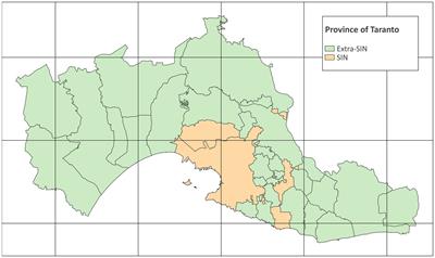 Environmental pressures, tumor characteristics, and death rate in a female breast cancer cohort: a seven-years Bayesian survival analysis using cancer registry data from a contaminated area in Italy